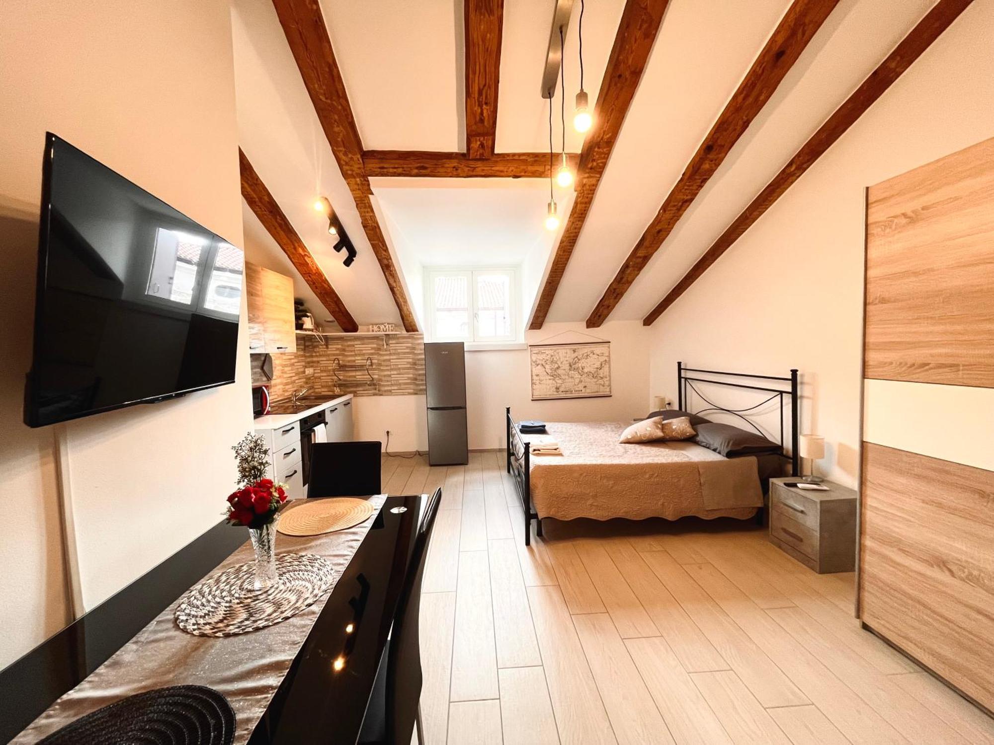 Cellini Home Триест Экстерьер фото